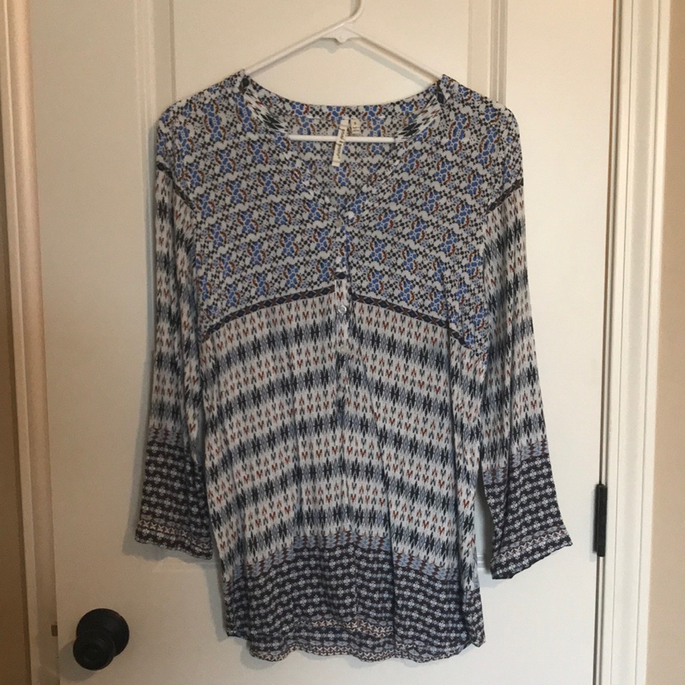 Grand & Greene pullover shirt/blouse